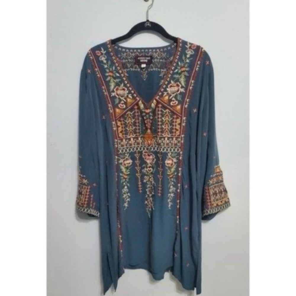 Johnny Was Silk V-Neck Embroidered Tunic S